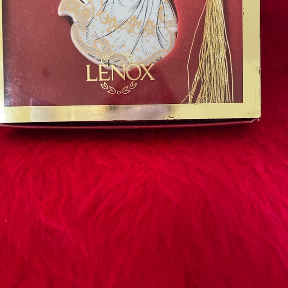 Lenox Vintage Rare Lenox Baroque Angel w/Mandolin Ornament. - Picture 8 of 9